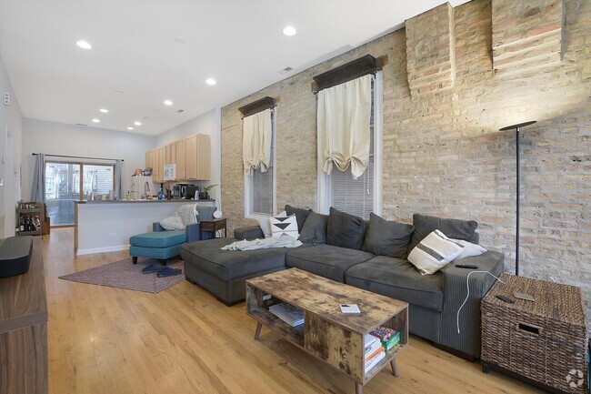 Building Photo - 2016 W Wabansia Ave Unit 1F Rental