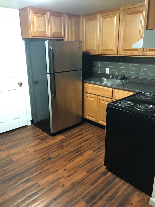 Evergreen Apartments
