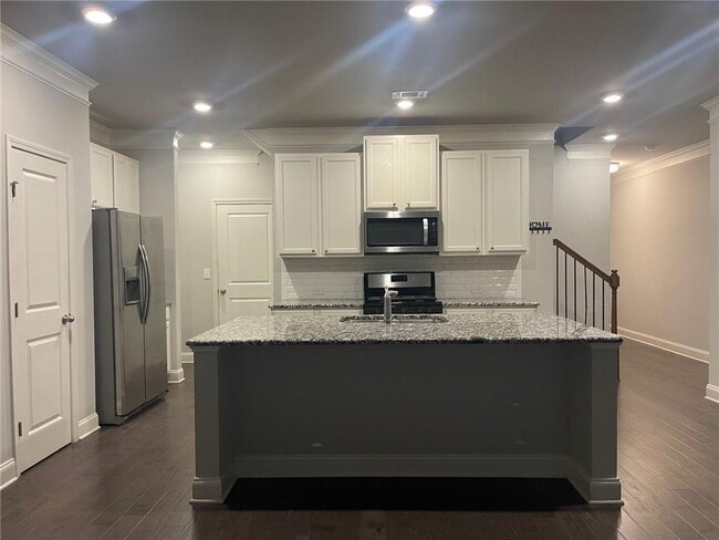 Photo - 2559 Irwell Way