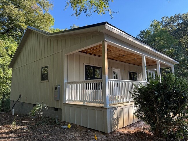 Photo - 1218 Rogers Rd