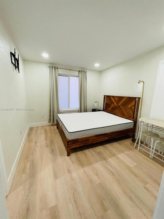 Photo - 230 NW 127th St Unit 0