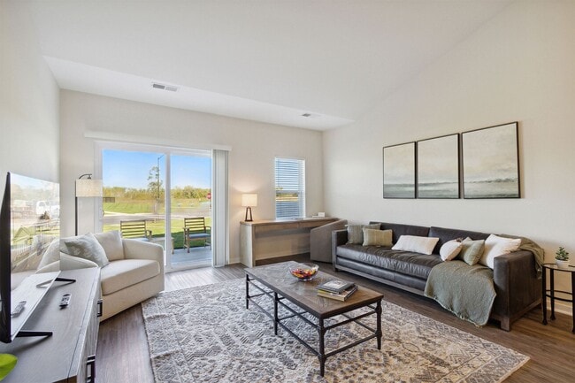 Photo - Savannah at Pike Creek