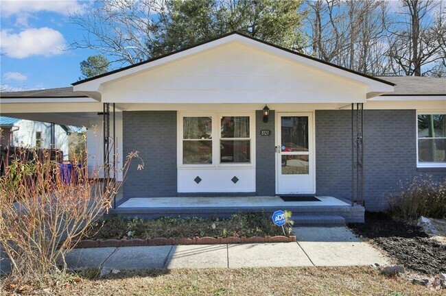 Building Photo - 1923 Ashton Rd Rental