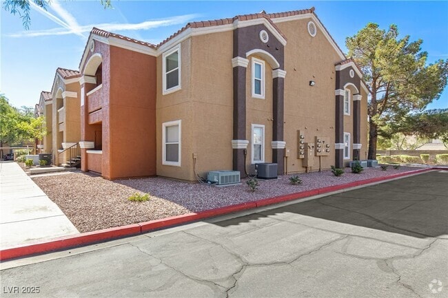 Building Photo - 8101 W Flamingo Rd Unit 1103 Rental