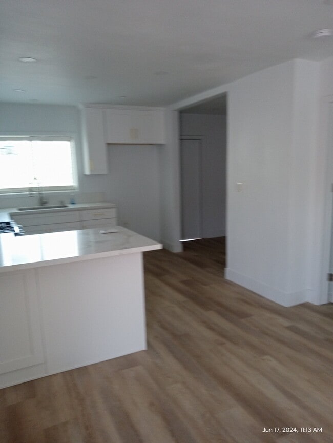 Photo - 10900 Lillian Ln