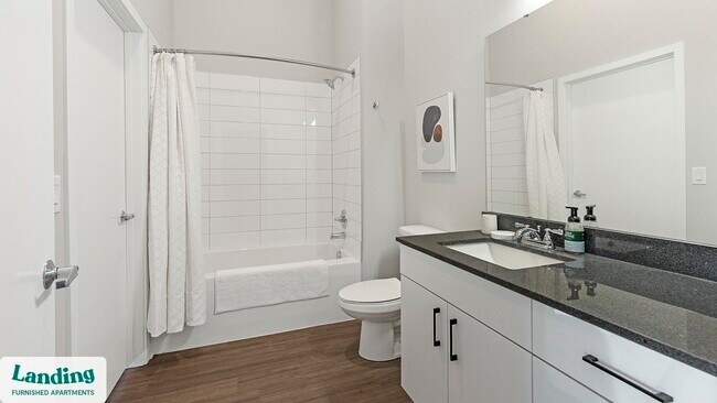 Photo - 1600 NW 38th St Unit B-218