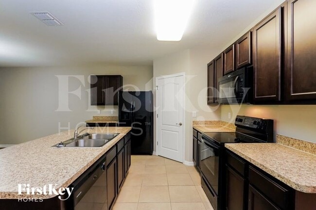 Photo - 855 Sheen Cir