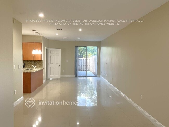 Photo - 7663 N Southwood Cir