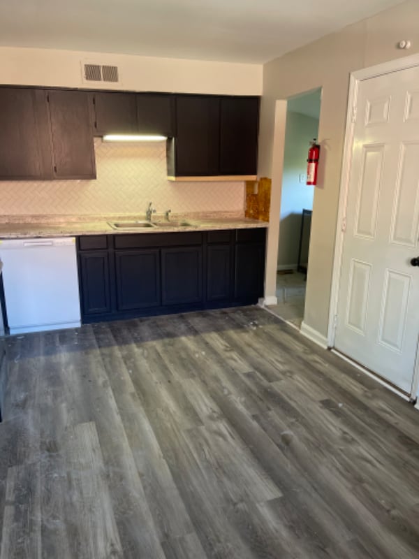 Photo - 6319 Hackberry Way