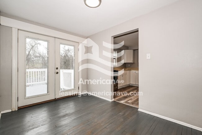 Photo - 125 Scott Rd