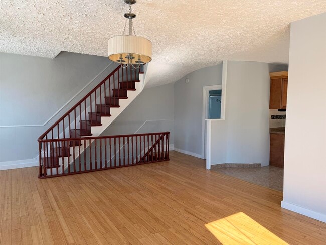 Photo - 99 Walnut St