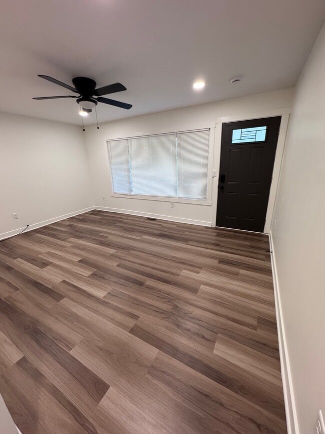 Photo - 1759 Monterey Ct