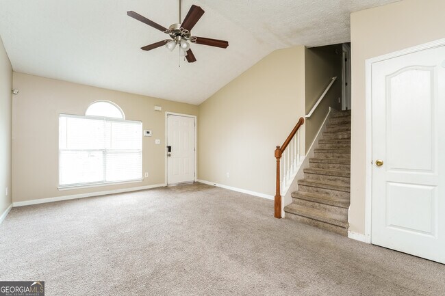 Photo - 5795 Meadowview Rd