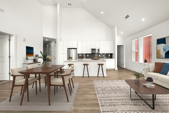 Building Photo - Seven Seventy Glenwood Rental