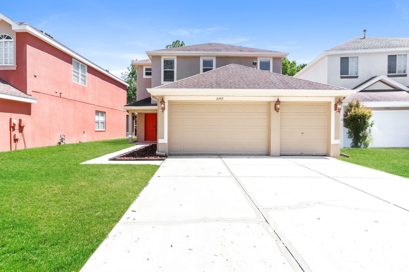 Photo - 20409 Sultana Ct House