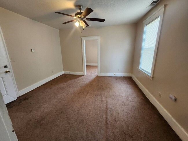 Photo - 4629 Storer Ave Unit 2