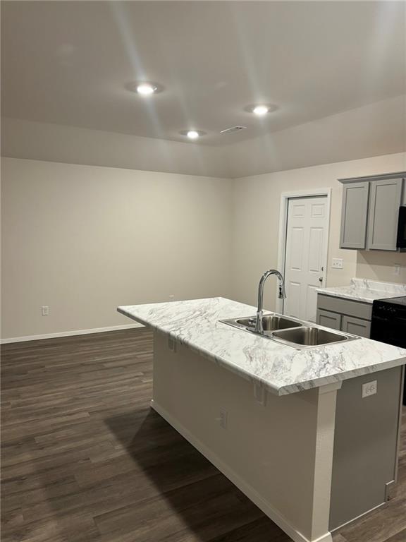 Photo - 801 S Katlyn Dr