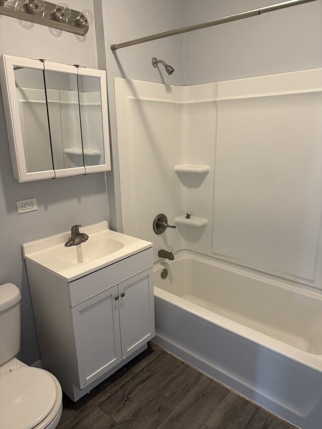 Photo - 1723 W Locust St
