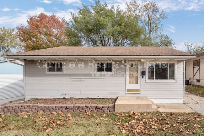 Photo - 125 Perthshire Rd