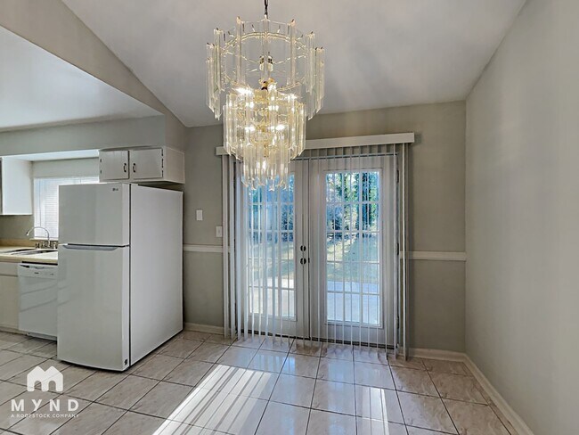 Photo - 9062 Homewood Dr