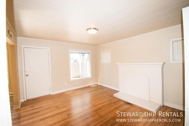 Photo - 1376 W 6th Ave Unidad A