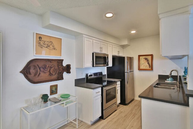 Wardlow Apartments
