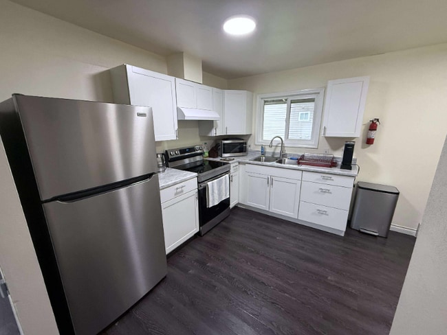 Photo - 3711 Casper Ct Unidad 1