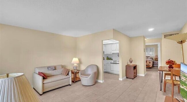 Photo - 5200 NE 24th Terrace Unit 107-c