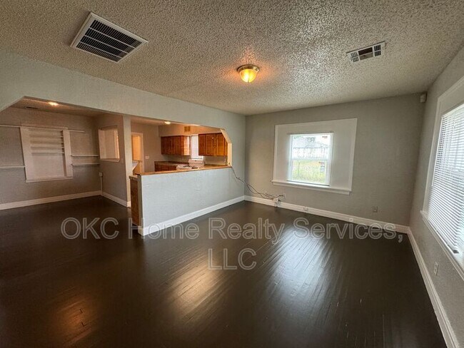 Photo - 6221 S Klein Ave