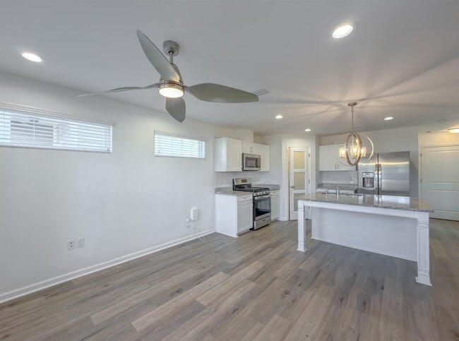 Photo - 2856 Blue Blossom Trail