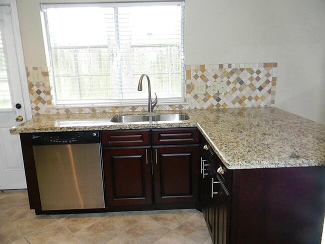 Photo - 2754 Quarry Hill Rd