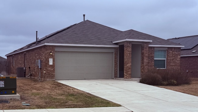 Photo - 404 Golden Grove Pkwy