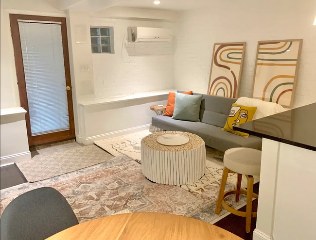 Photo - 1731 Church St NW