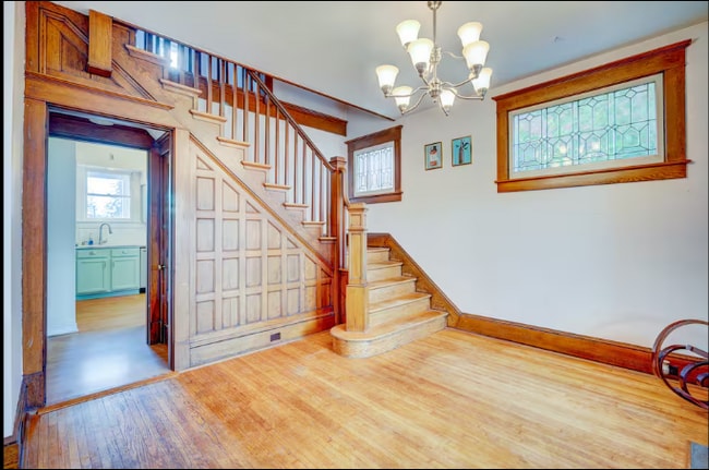 Photo - 630 Hill Top Dr