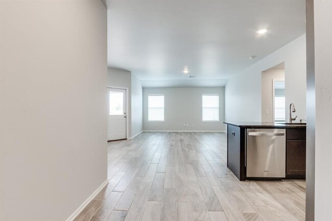 Photo - 13321 Beaumont Dr