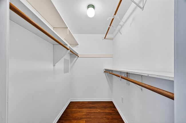 Photo - 5150 Jason St