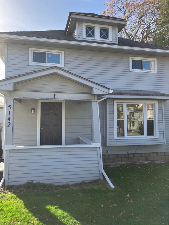 Photo - 5142 Ridge Rd