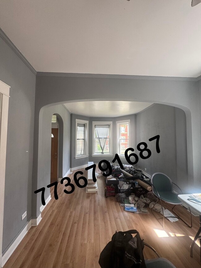 Building Photo - 5424 S Honore St Unit 1