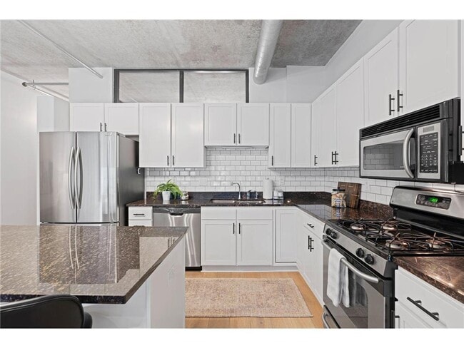 Photo - 720 N 4th St Unidad 213