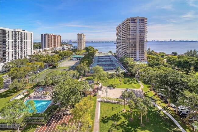 Photo - 11111 Biscayne Blvd Unit 12G