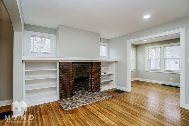 Photo - 727 Reinhard Ave