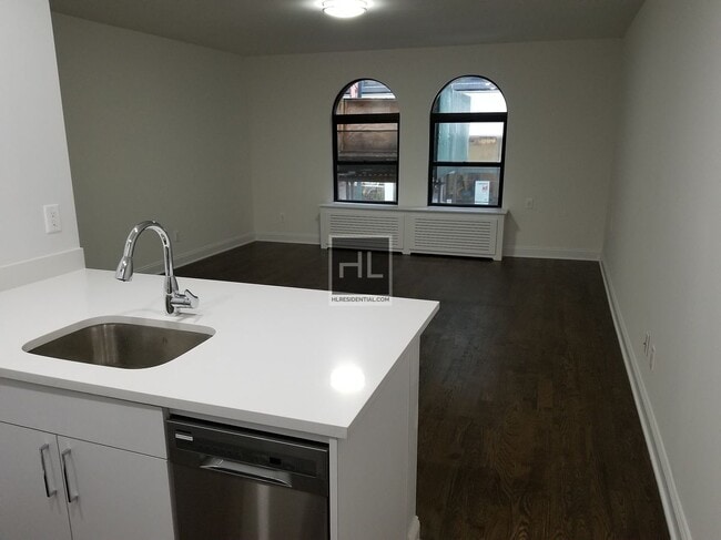Building Photo - EAST 46 STREET Rental
