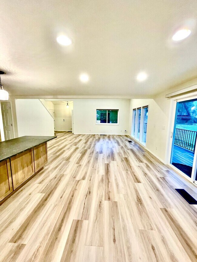 Photo - Stunning Riverfront Home in Sun Country