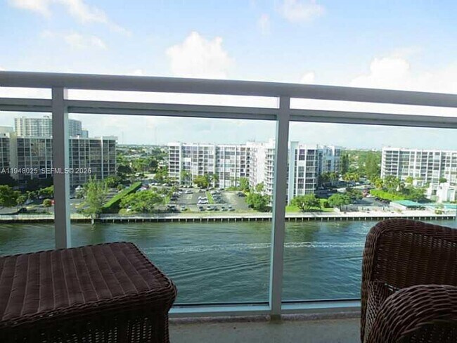 Photo - 3000 S Ocean Dr Unit 904
