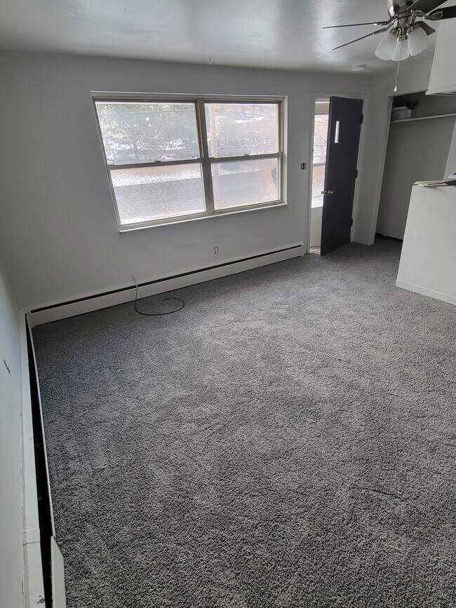 Photo - Sleepy Hollow Apartments