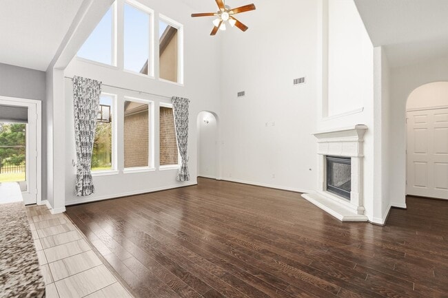 Photo - 28131 Scenic Shore Ln