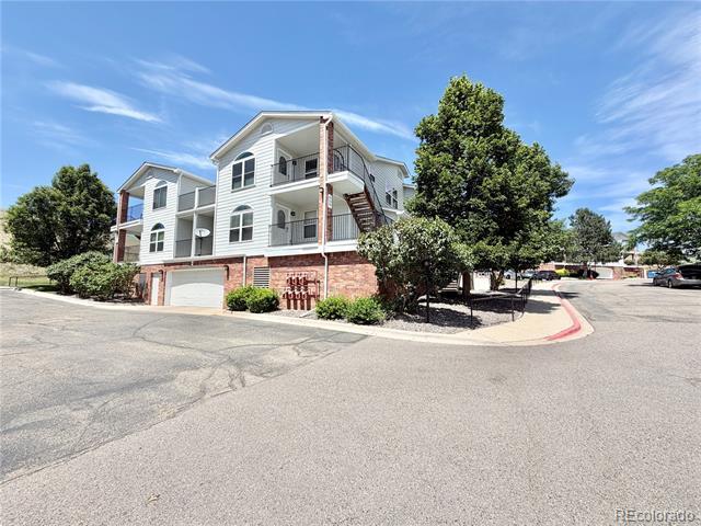 Building Photo - 1631 S Deframe St Unit B8