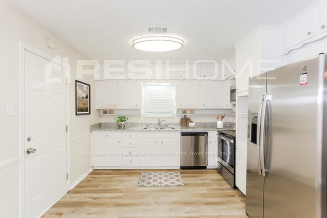 Photo - 1300 Prelude Dr