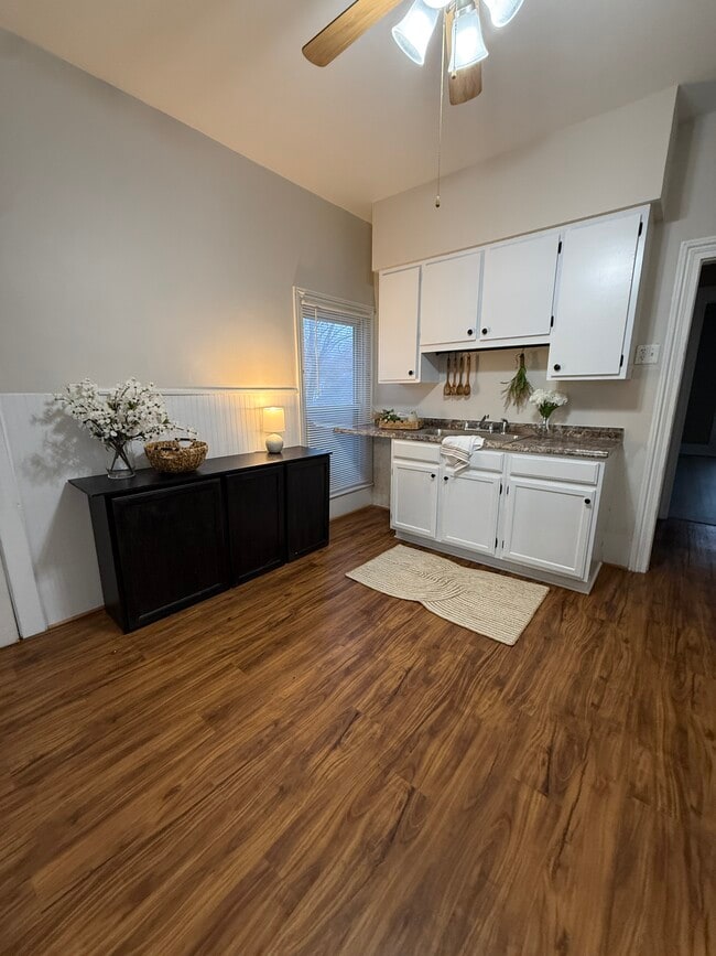 Photo - 522 Fleming St