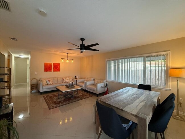 Photo - 5920 1st St N